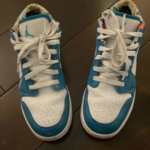 Youth Nike Air Jordan’s low